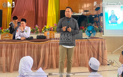 Gugah Kesadaran Murid Baru, Sesi Materi Pertama MATAMUDA Emsako Diwarnai Tangis Haru Muhasabah